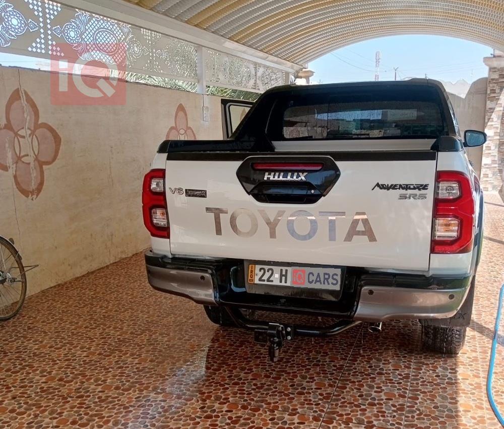 تويوتا هايلوكس